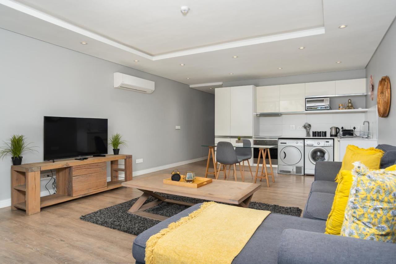 Warwick Apartments By Propr Kaapstad Buitenkant foto