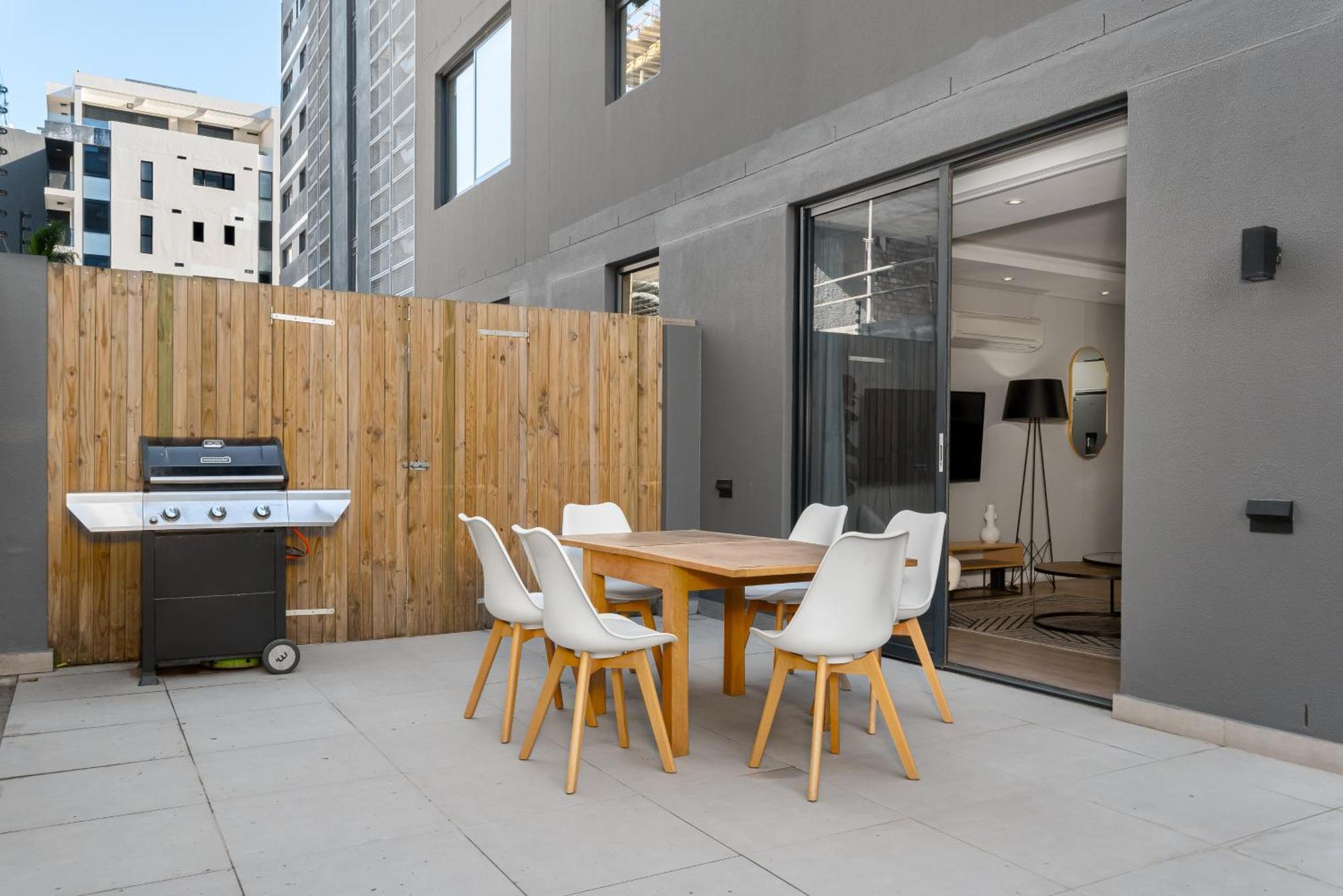 Warwick Apartments By Propr Kaapstad Buitenkant foto